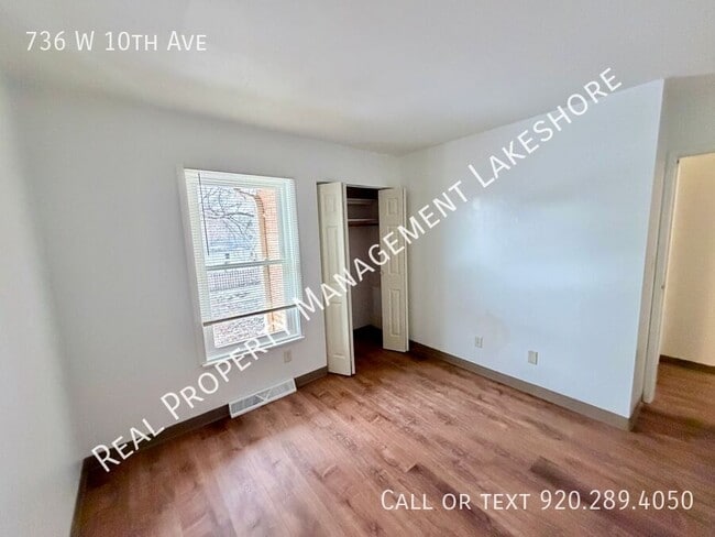 Building Photo - 736 W 10th Ave