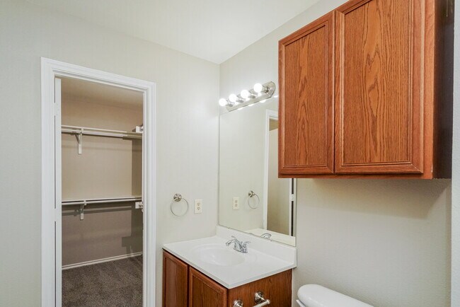 Building Photo - 4934 Orchid Star