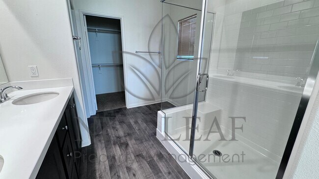 Building Photo - 10674 Appaloosa Ave