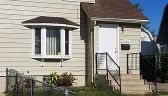 Building Photo - 4103 Butternut St