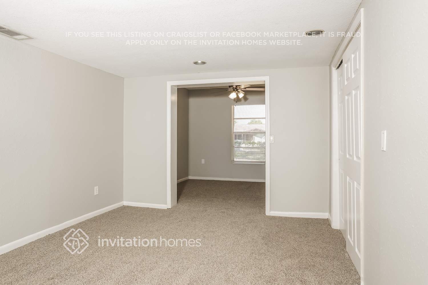 Building Photo - 3308 17th Ave W