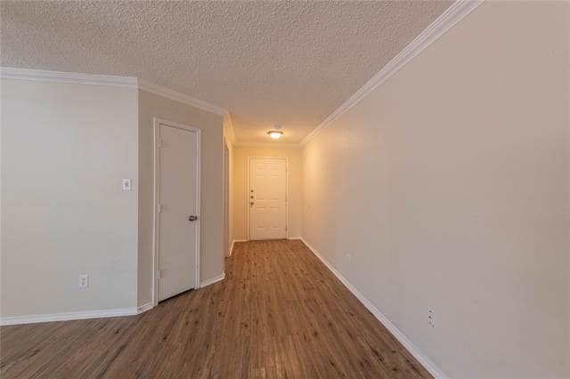 Building Photo - 5221 Prestwick Dr