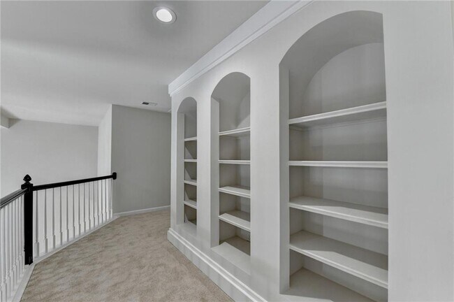 Building Photo - 6415 Sterling Dr