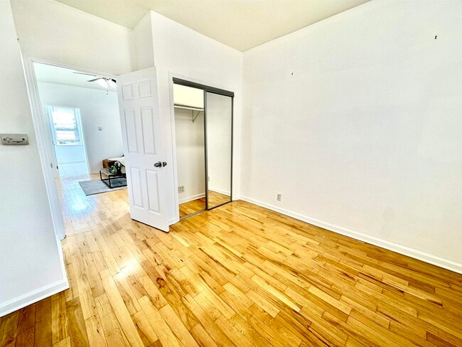 Building Photo - 247 Clendenny Ave