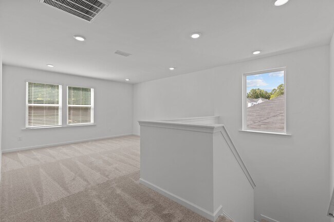 Building Photo - 2138 Rockface Wy