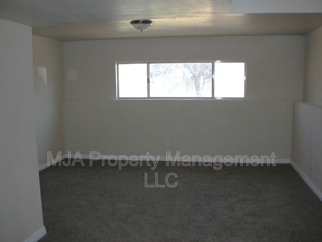 Building Photo - 5830 S Nickle Way