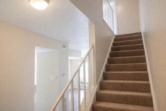 Building Photo - 217 Church St