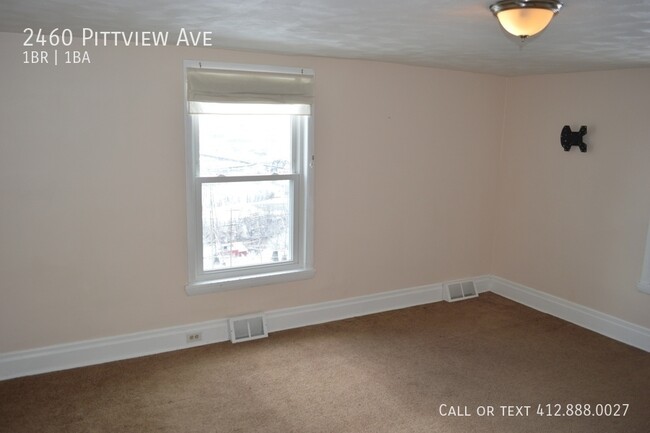 Building Photo - 1 Bedroom Apartment - All utilities except...