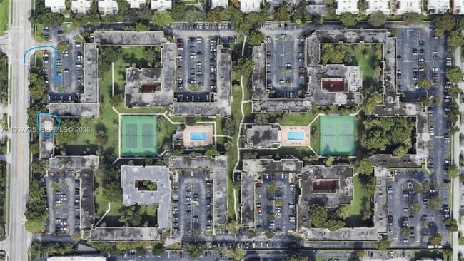 Building Photo - 8415 SW 107th Ave