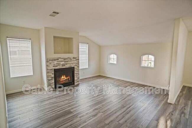 Building Photo - 29459 Shannon Ct