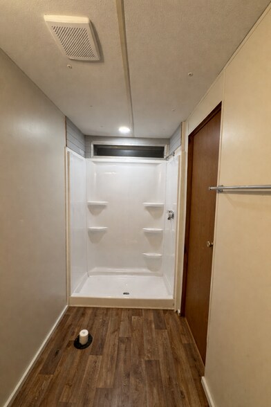 Building Photo - 7485 Sturrock Rd