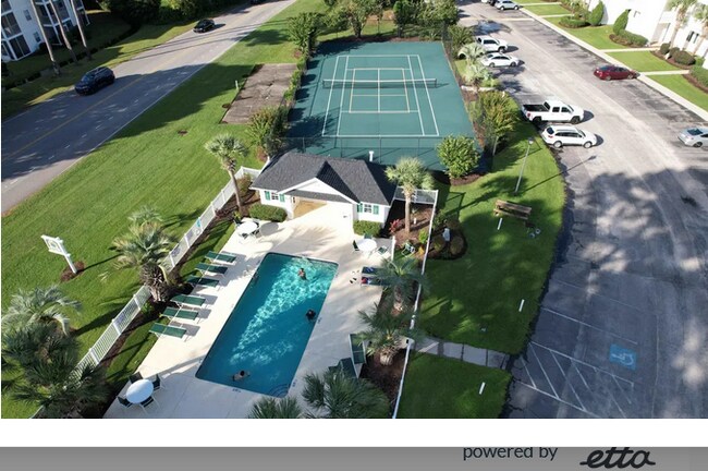 Building Photo - 612 River Oaks Dr