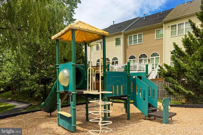 Building Photo - 21776 Ladyslipper Sq