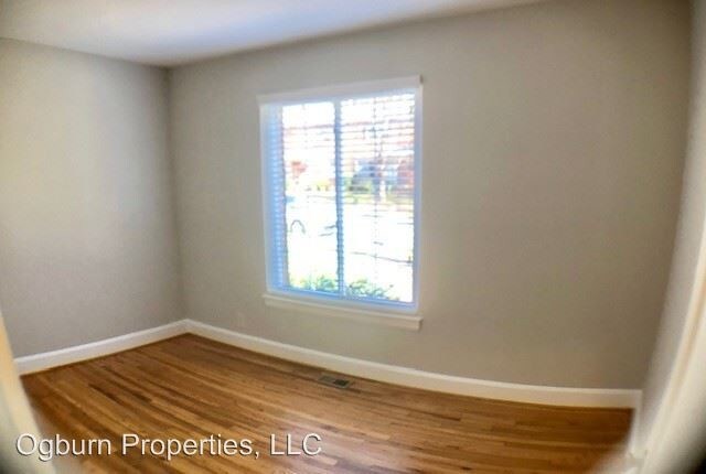 Building Photo - 2 br, 1 bath House - 2630-A Greenbrier Road