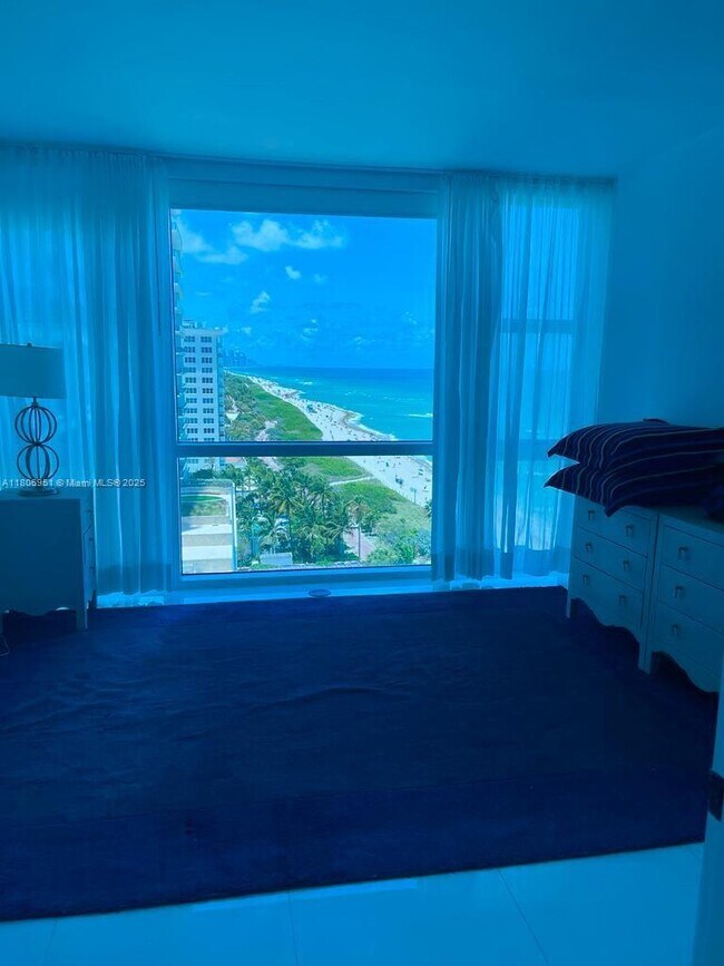 Building Photo - 6801 Collins Ave