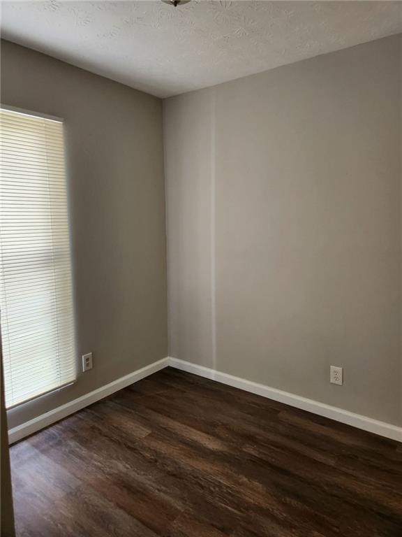 Building Photo - 169 Governors Dr