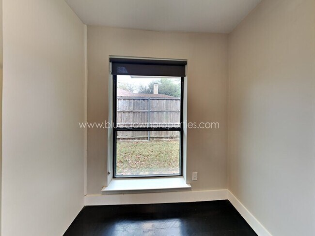 Building Photo - 13104 Tahoe Dr