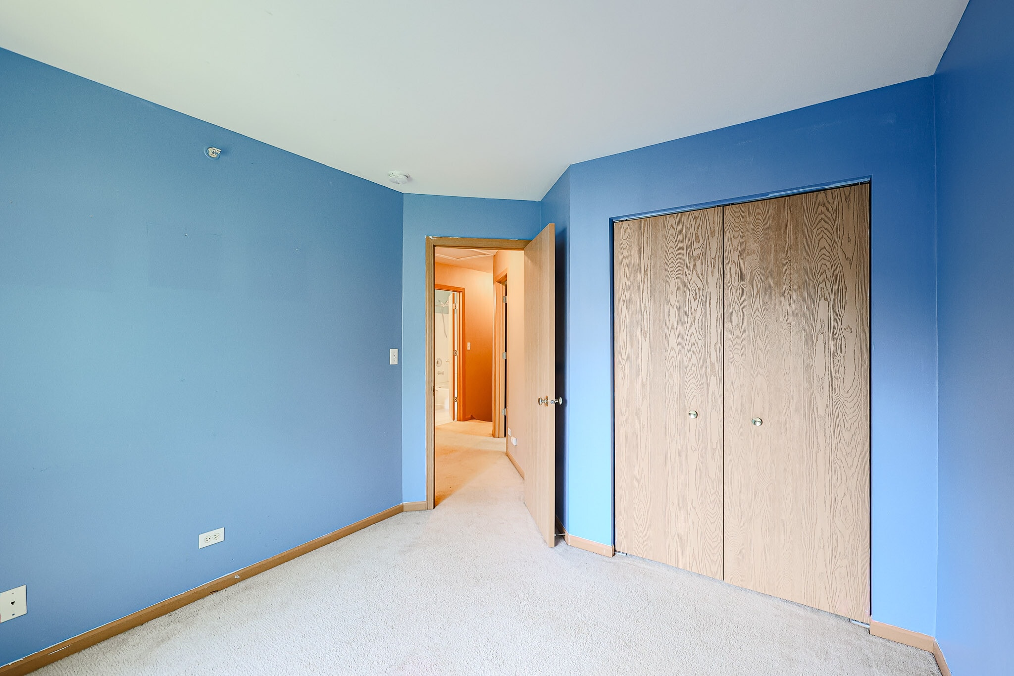 Building Photo - 607 Fox Ridge Dr