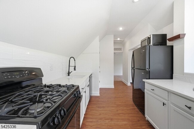 Building Photo - 1 Conklin Ave