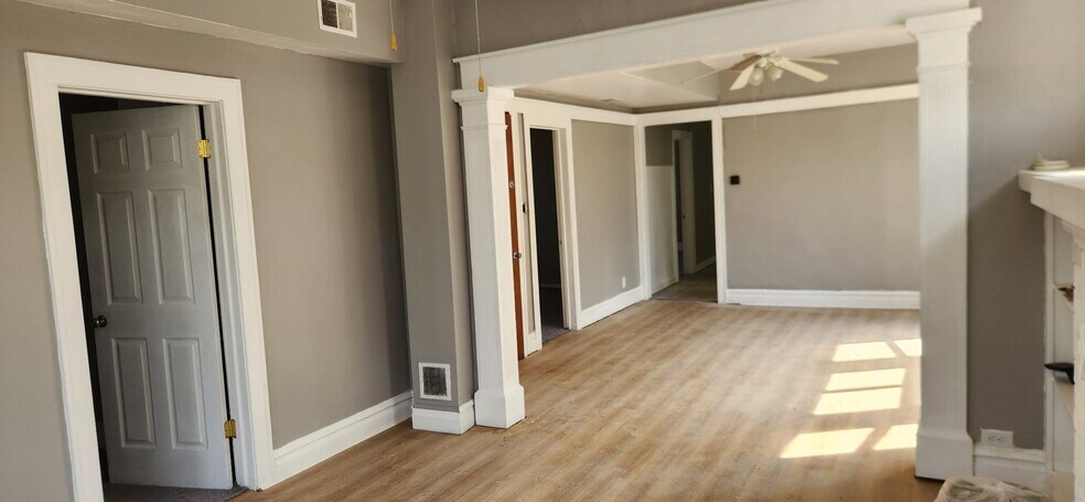 Large Living Room - 57 W 108th St