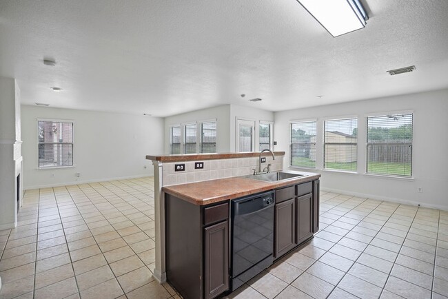 Building Photo - 1334 Flatrock Creek Dr