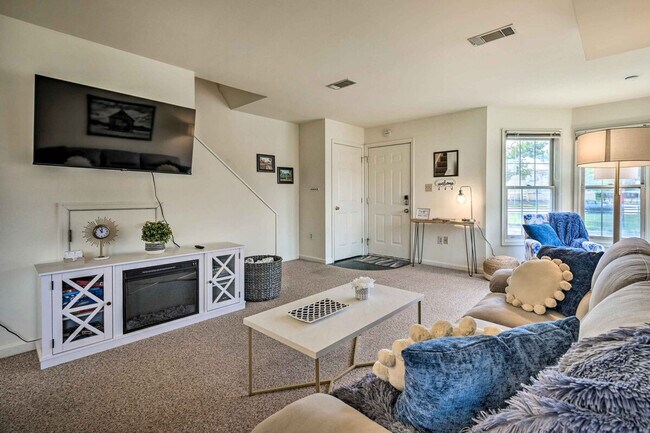 Building Photo - 9 Buford Ave