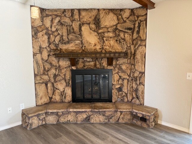 Building Photo - 608 Linda Ln