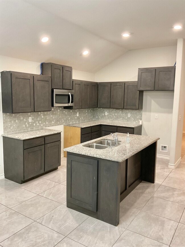 Building Photo - 5412 Capilla St