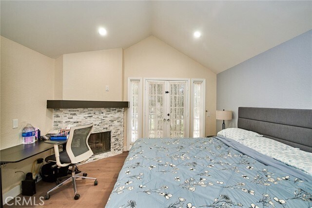 Building Photo - 950 S Rim Crest Dr