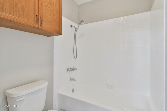 Building Photo - 3162 Darby St