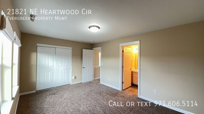 Building Photo - 21821 NE Heartwood Cir
