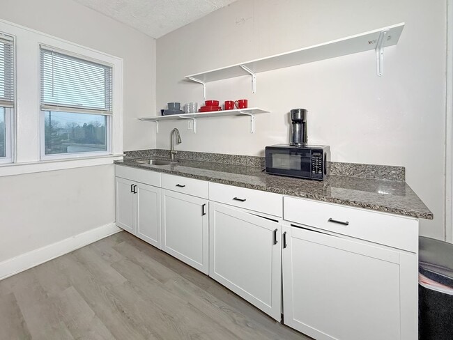 Building Photo - Calvert Duplex (The Shirley)