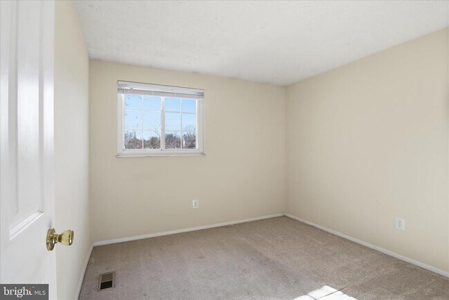 Building Photo - 3265 Bethel Church Dr