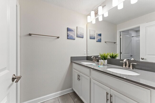 Building Photo - 4832 Dedication St