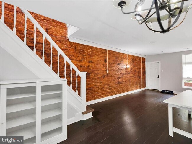 Building Photo - 3009 McElderry St