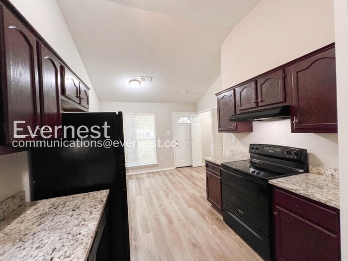 Building Photo - 7594 Iris Dr