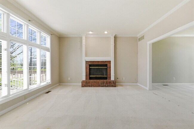 Building Photo - 1110 Brookedale Ct