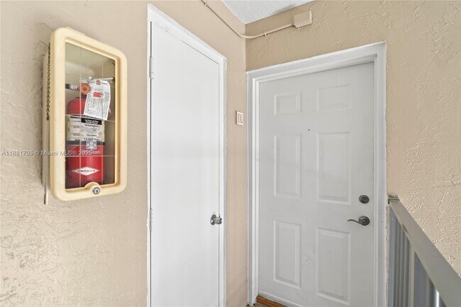 Building Photo - 17580 NW 67th Pl