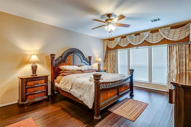 Building Photo - 2143 Hill Canyon Ct