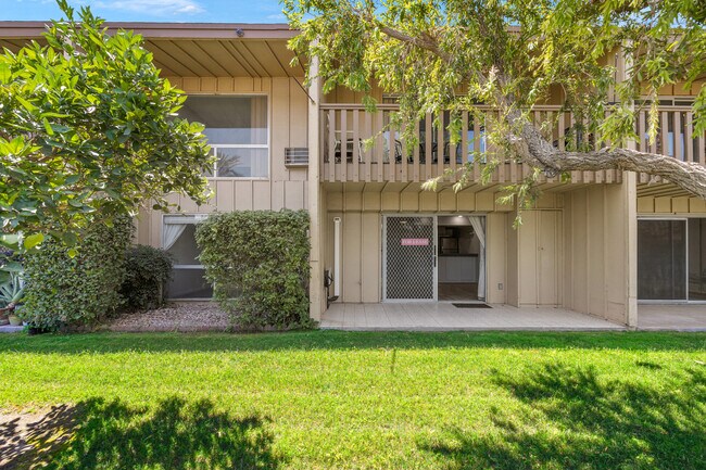 Building Photo - 77835 California Dr