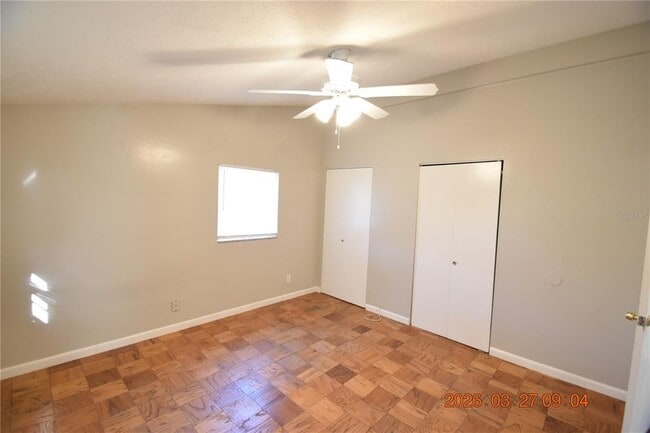 Building Photo - 10110 Alambra Ave