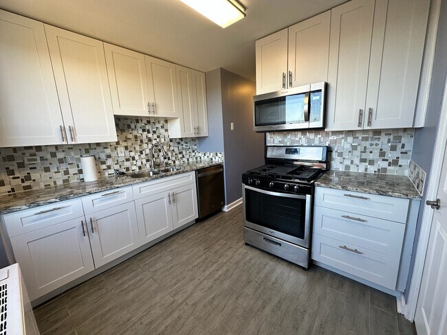 Building Photo - 1600 Hagys Ford Rd