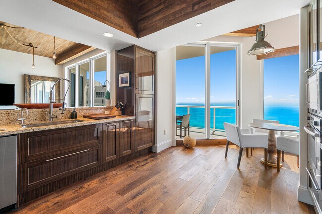 Building Photo - 2700 N Ocean Dr