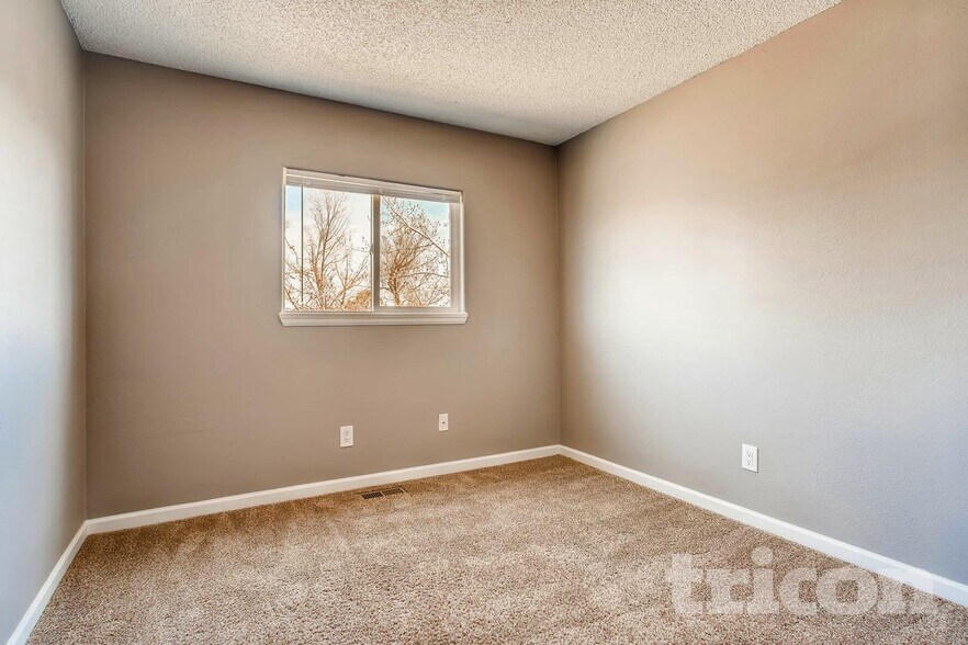 Building Photo - 3870 Caviar Ct