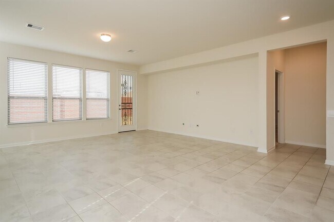 Building Photo - 22211 Davenport Downs Ln
