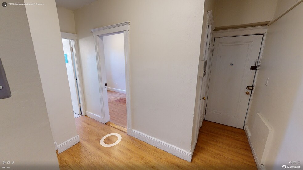 Building Photo - 1965 Commonwealth Ave