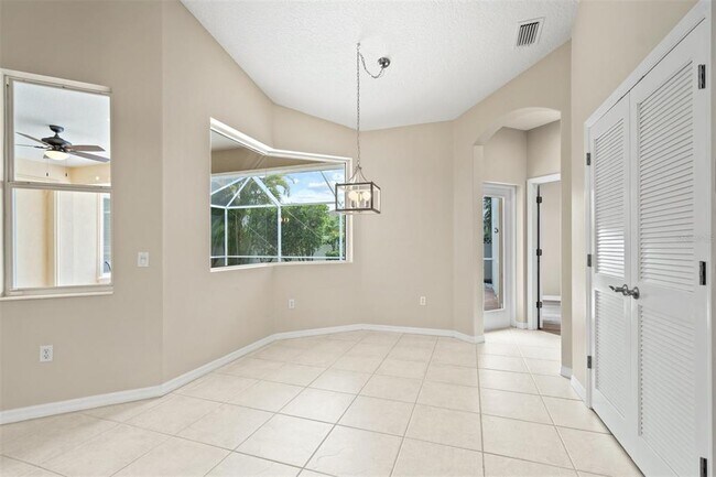 Building Photo - 7806 Drayton Cir