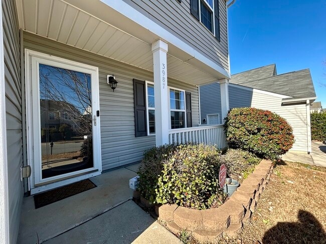 Building Photo - 3987 Tallowtree Ln