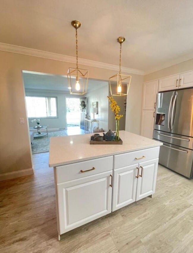 Building Photo - 5217 Bonita Blvd