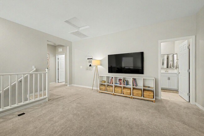 Building Photo - Upgraded 4 bedroom home in Skye Canyon gated community!